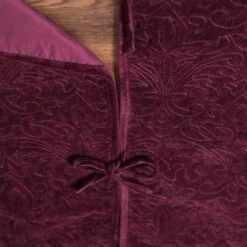 Vickerman Christmas Tree Skirt (505625) -Christmas Decorations 505625add2md