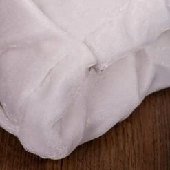 Vickerman Christmas Tree Skirt (517321) 10 Vickerman Christmas Tree Skirt (517321) -Christmas Decorations 517314addmd