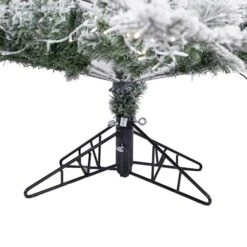 Vickerman Prelit Artificial Christmas Tree (681770) -Christmas Decorations 681787standmd