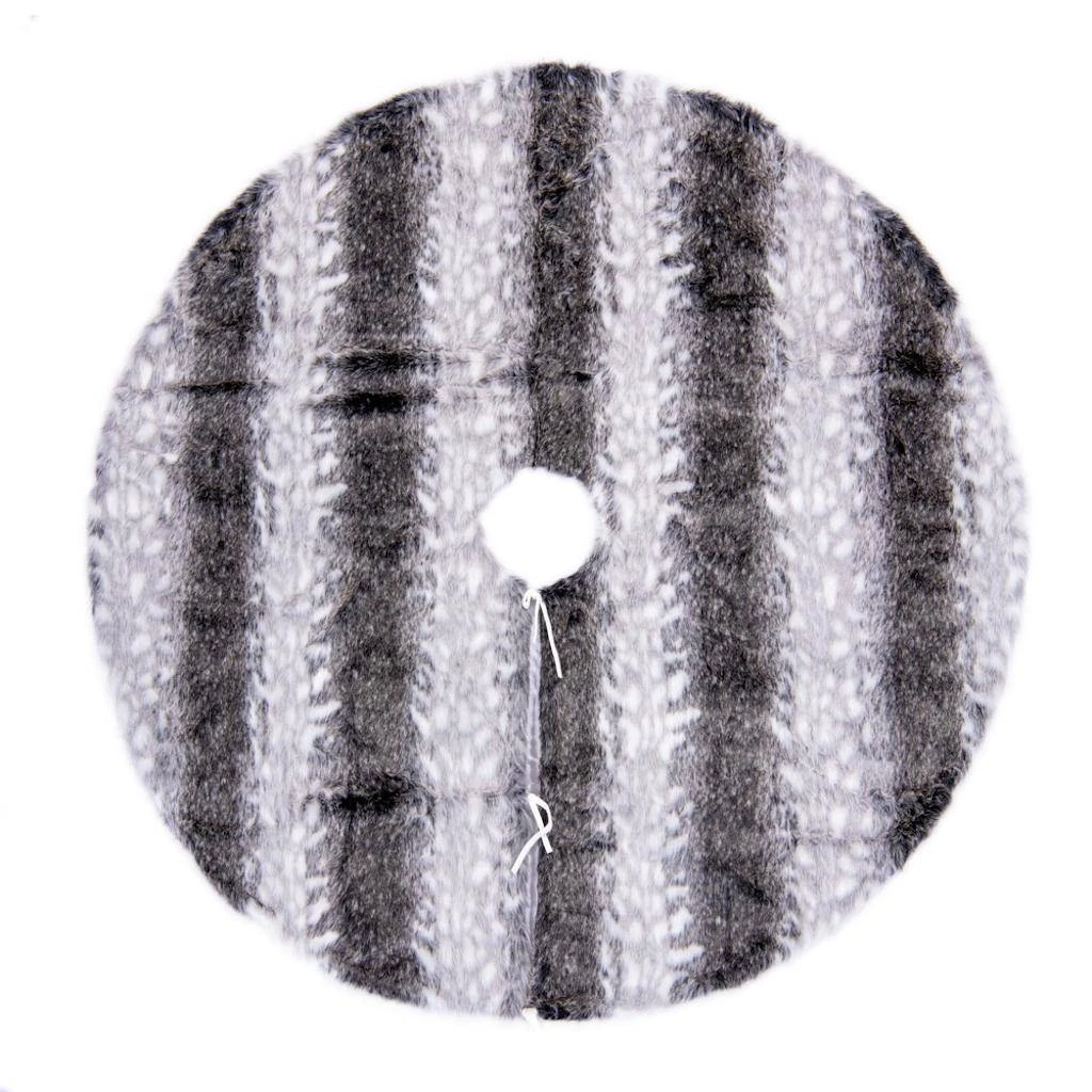 Vickerman Christmas Tree Skirt (686546) 3 Vickerman Christmas Tree Skirt (686546)